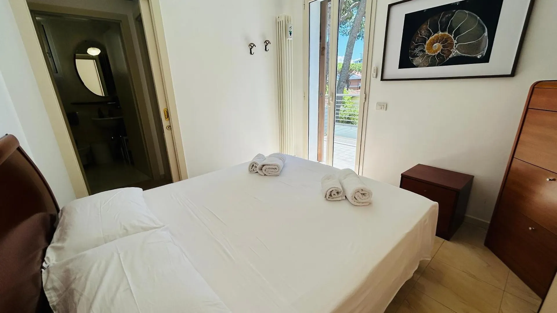 Damiano Chiesa Flexrent - Abissinia Apartment Riccione Italy